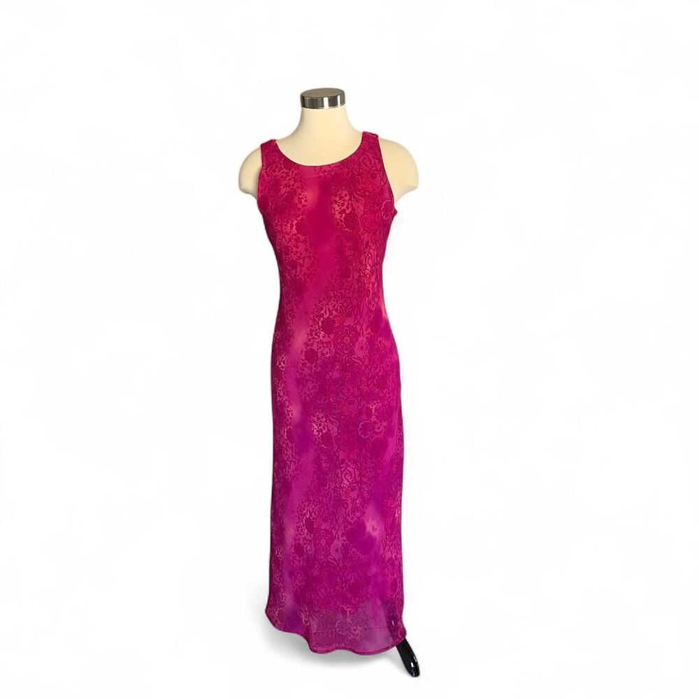 Dressbarn Y2K Pink maxi dress with floral pattern. Size: 8